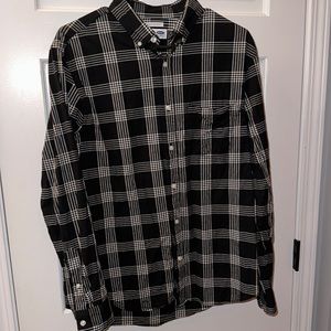 Old Navy Black Casual Button Down